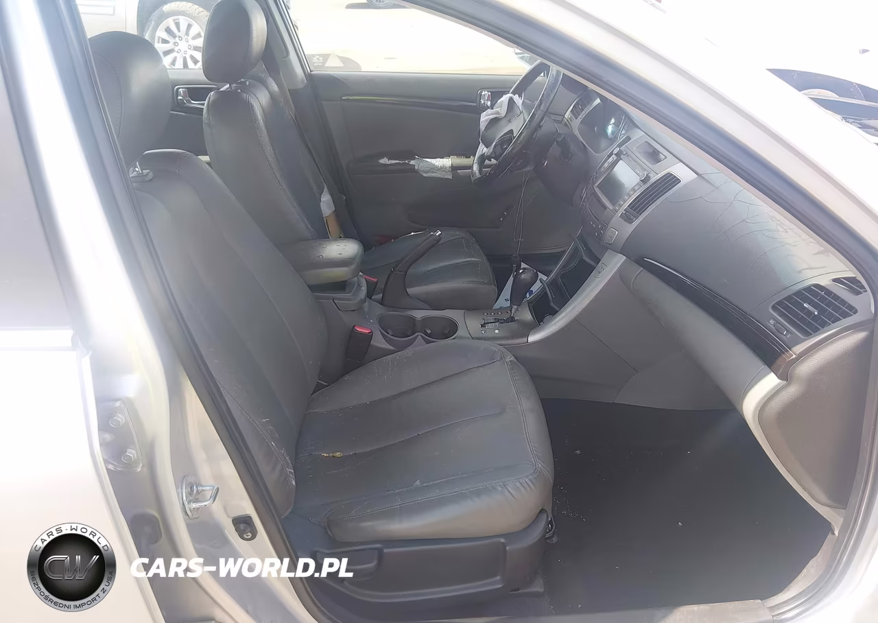 2010 Hyundai Sonata Limited V6 VIN:5NPEU4AF2AH598519 - 5