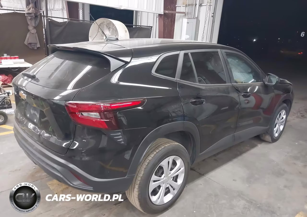 2024 Chevrolet Trax Fwd Sp VIN:KL77LFE2XRC039075 - 4