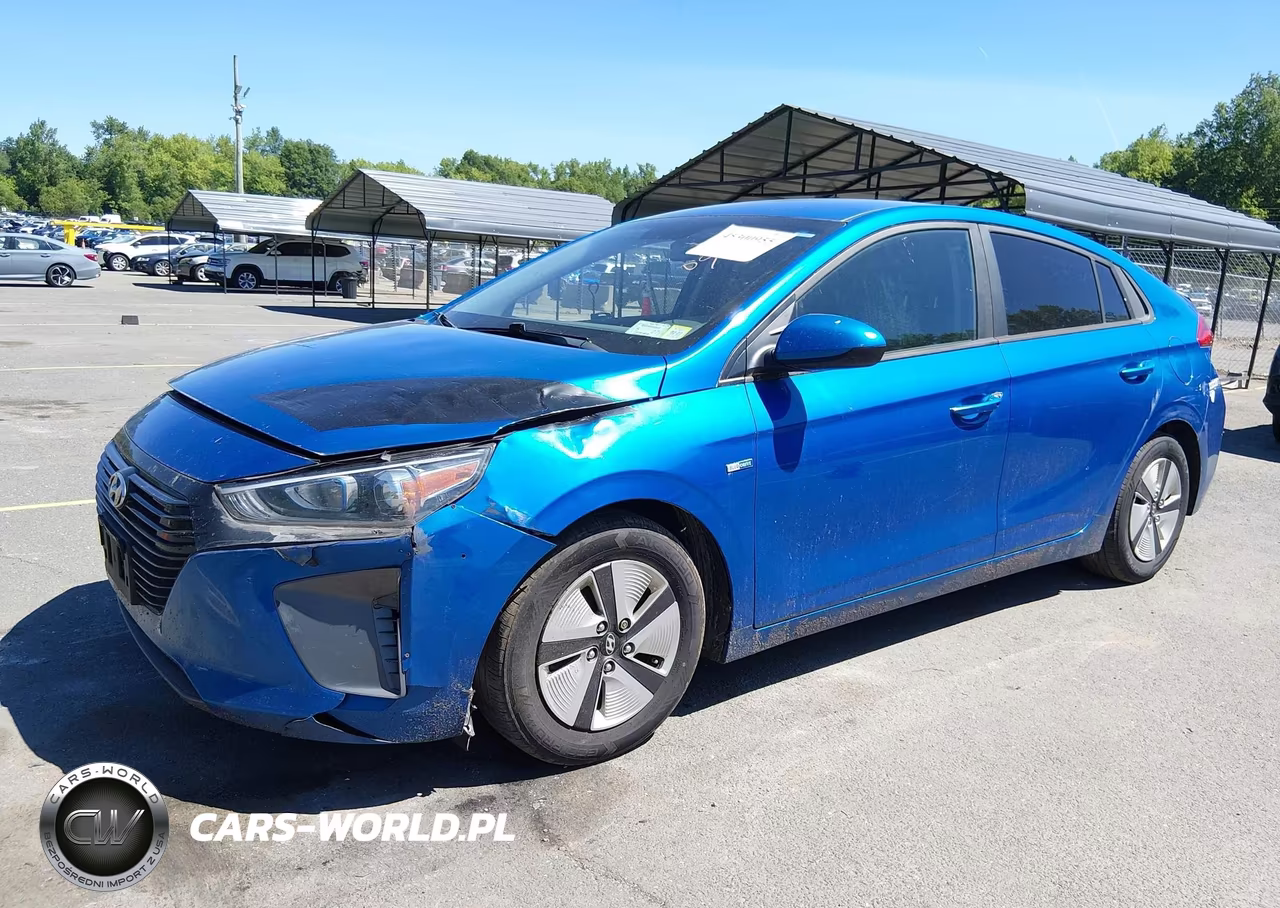 2018 Hyundai Ioniq Hybrid Blue VIN:KMHC65LC4JU084568 - 2
