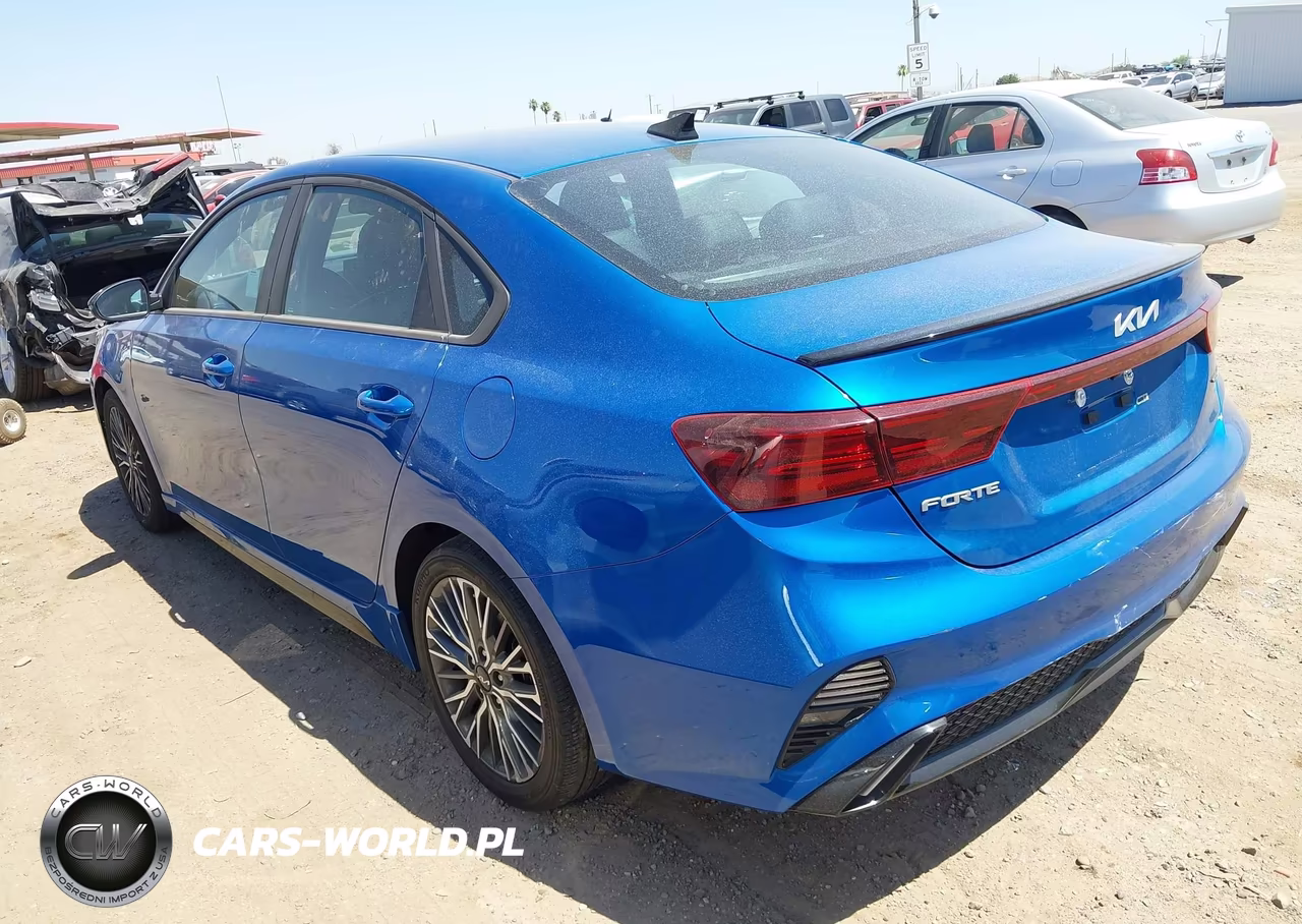 2022 Kia Forte Gt-Line VIN:3KPF54AD3NE421892 - 3