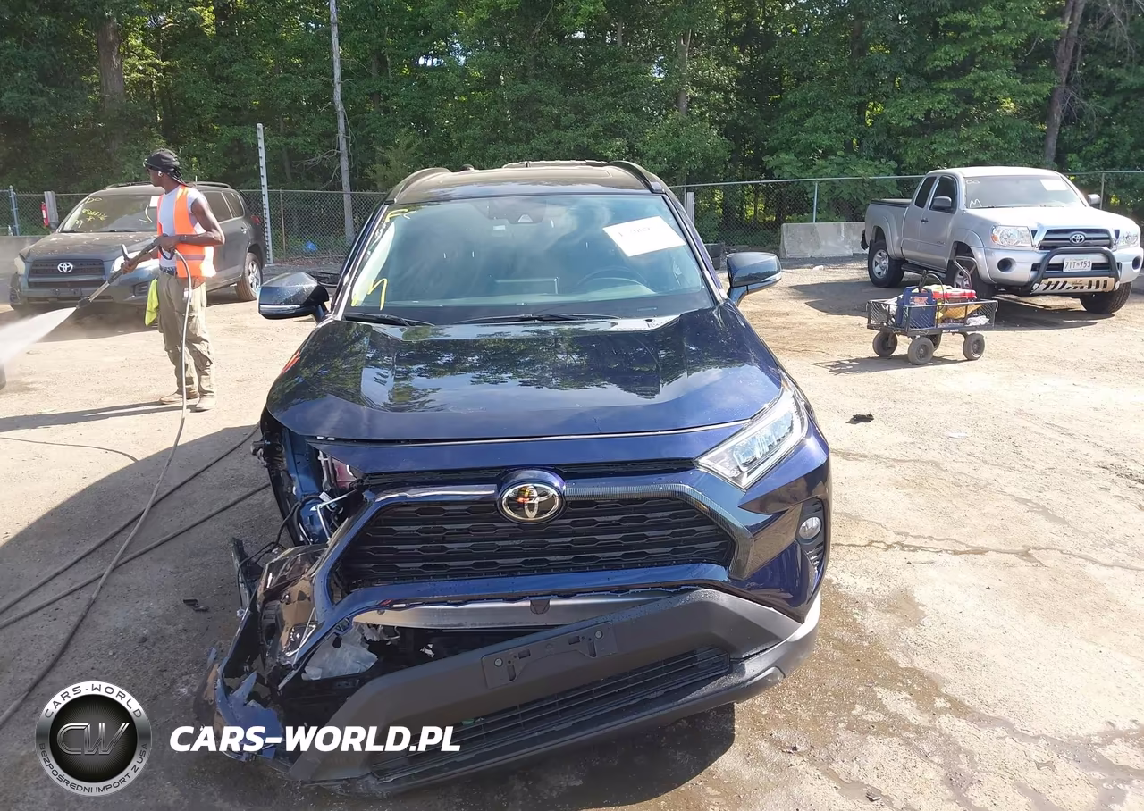 2020 Toyota Rav4 Xle VIN:2T3P1RFV5LW085727 - 12