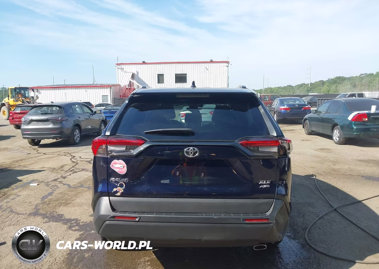 2020 Toyota Rav4 Xle VIN:2T3P1RFV5LW085727 - 16