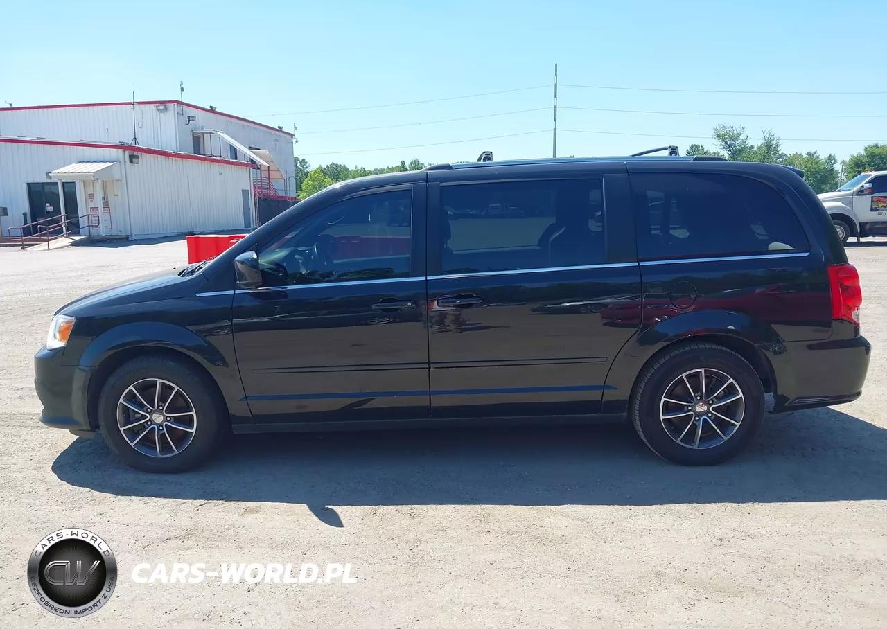 2017 Dodge Grand Caravan Sxt VIN:2C4RDGCG1HR760825 - 14