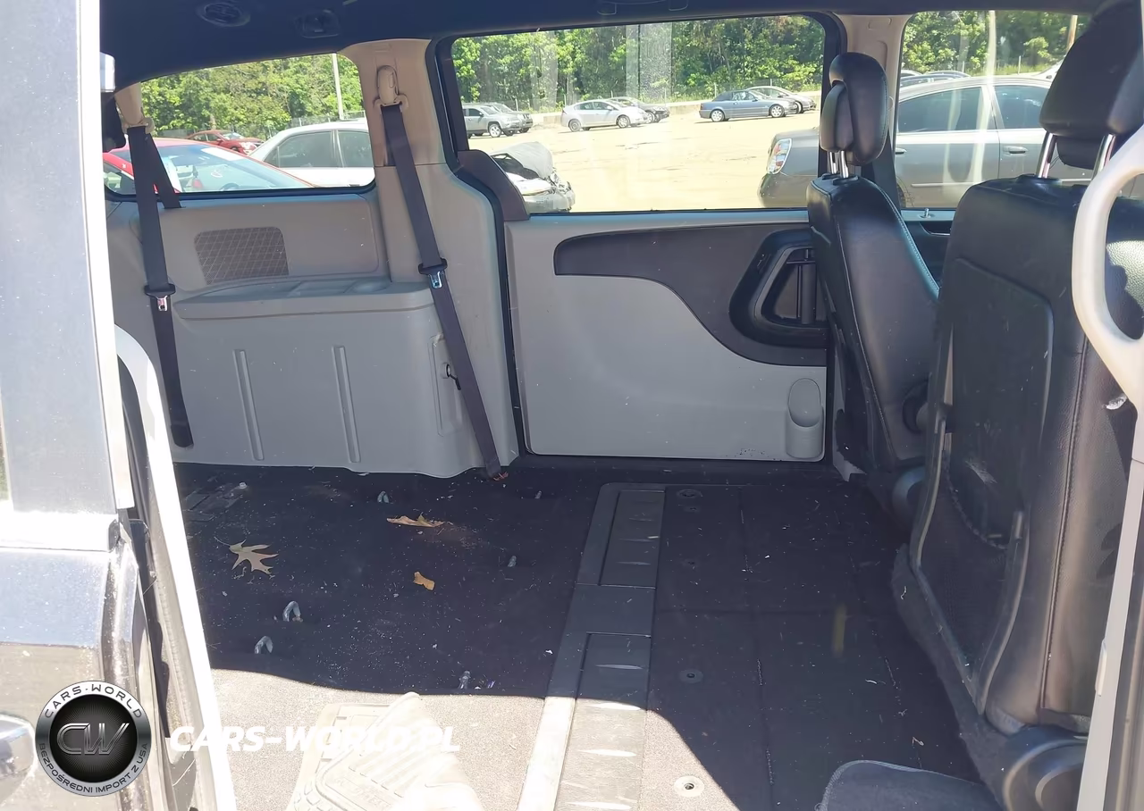 2017 Dodge Grand Caravan Sxt VIN:2C4RDGCG1HR760825 - 8