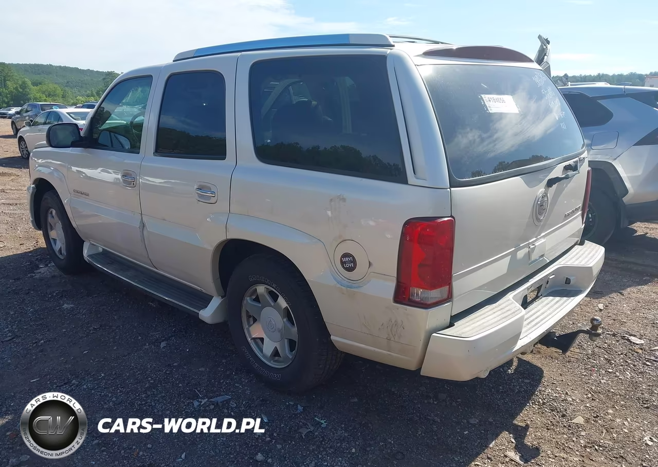 2002 Cadillac Escalade Standard VIN:1GYEC63T32R186048 - 3
