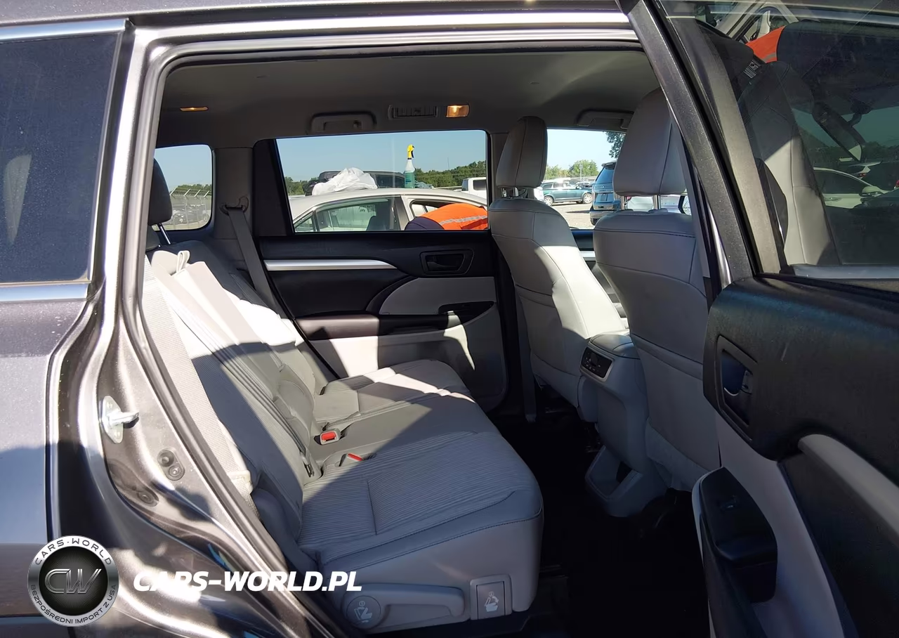 2016 Toyota Highlander Le Plus V6 VIN:5TDZKRFH2GS186229 - 8