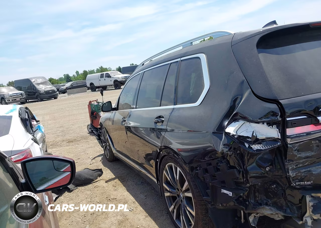 2020 BMW X7 xDrive40I VIN:5UXCW2C08L9C16036 - 15