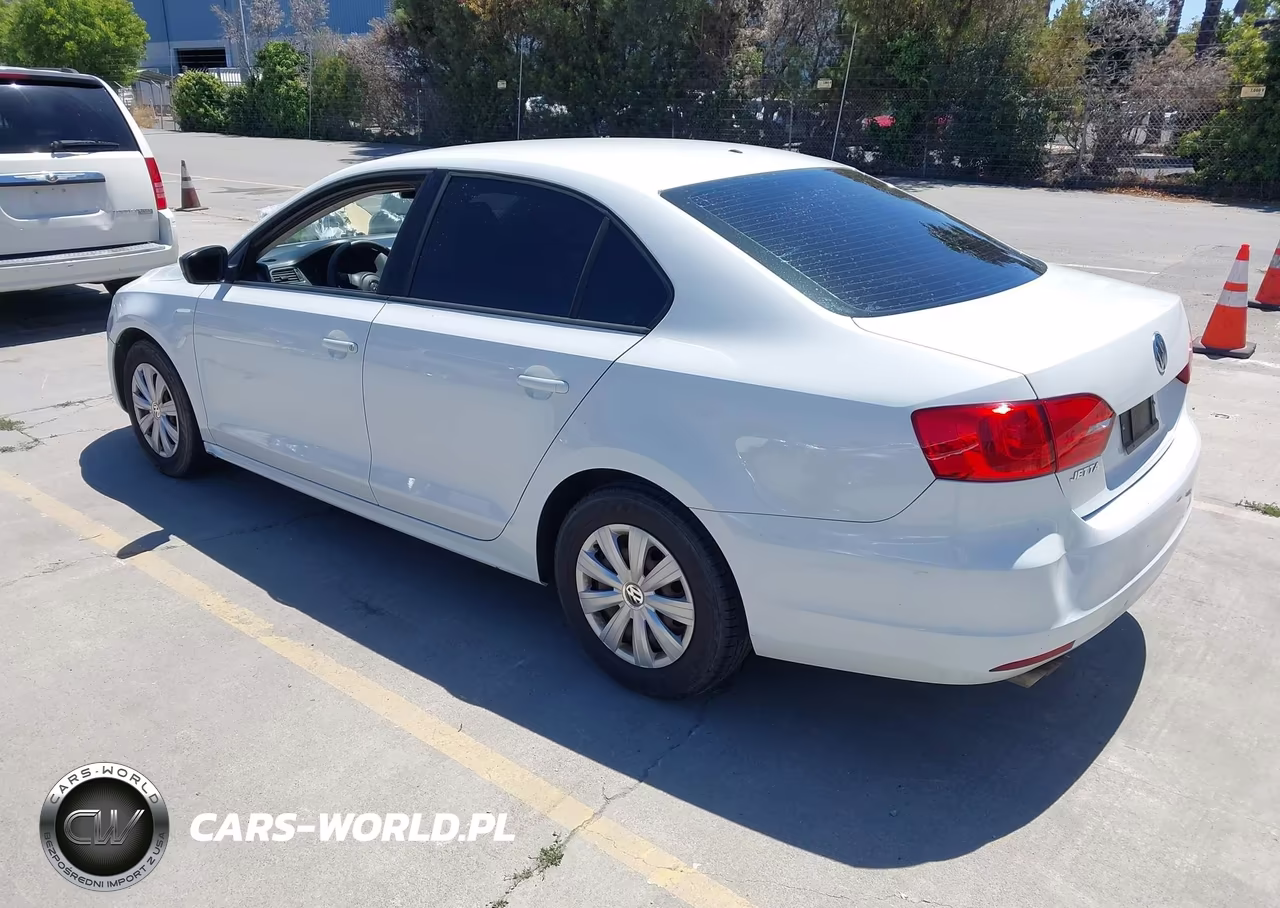 2014 Volkswagen Jetta 2.0L S VIN:3VW2K7AJ0EM413329 - 3