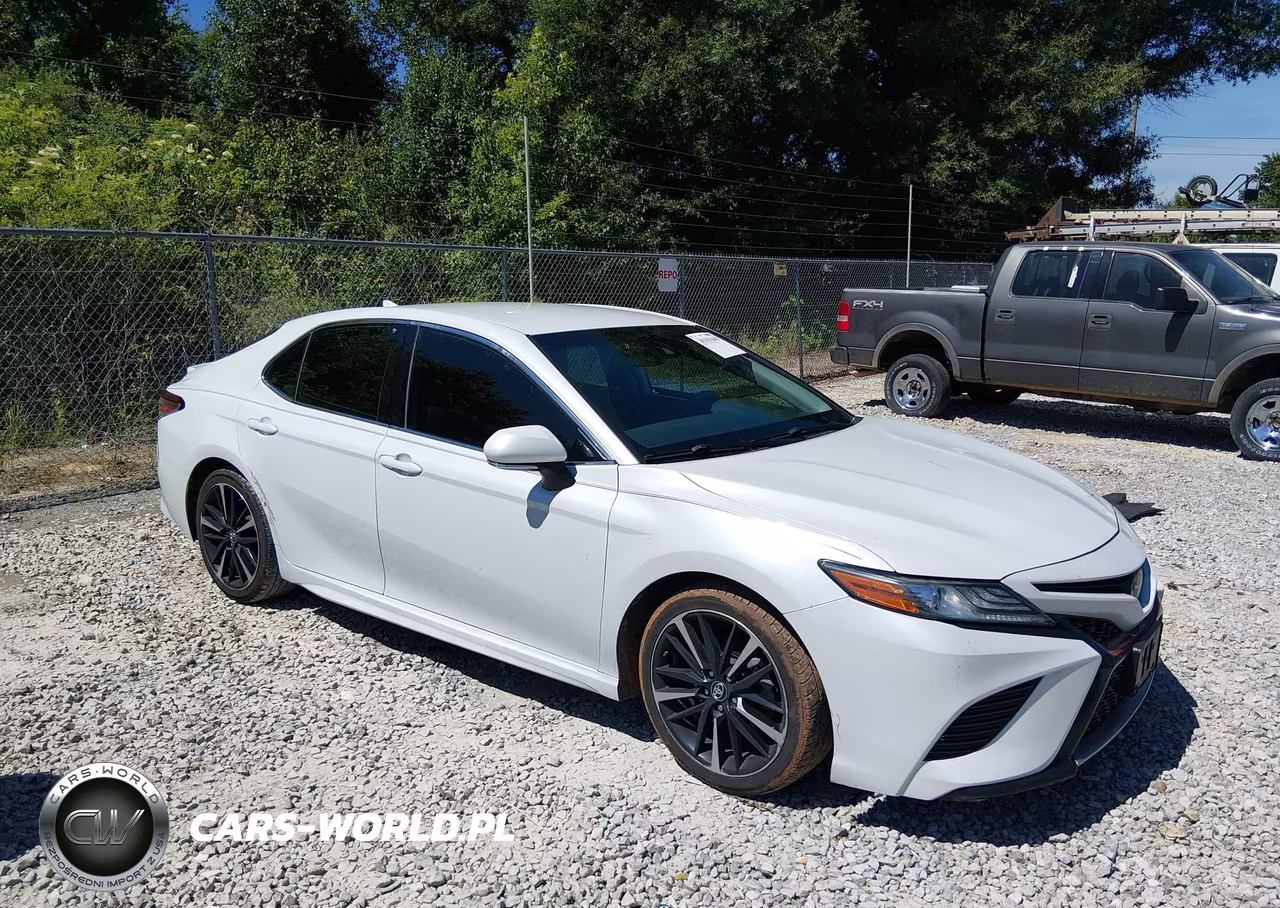 2019 Toyota Camry Xse – zdjęcie 1 z 16