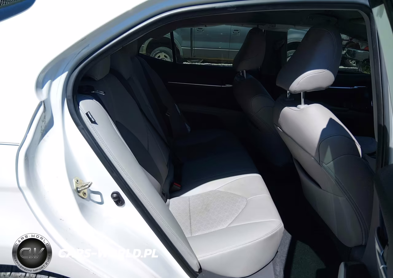 2019 Toyota Camry Xse VIN:4T1B61HK2KU800423 - 8