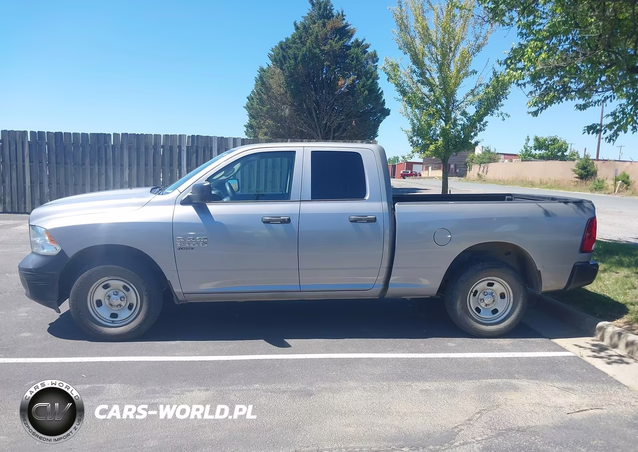 2020 Ram 1500 Classic Tradesman 4X4 6'4 Box VIN:1C6RR7FG3LS155555 - 15
