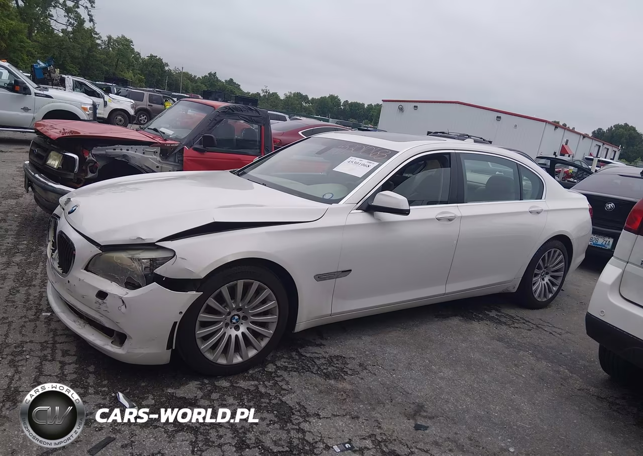 2009 BMW 750Li VIN:WBAKB83579CY62634 - 15
