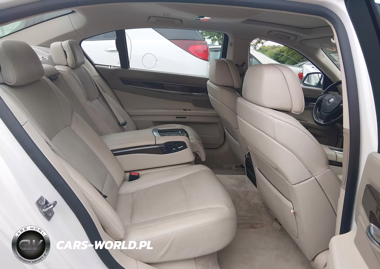 2009 BMW 750Li VIN:WBAKB83579CY62634 - 8