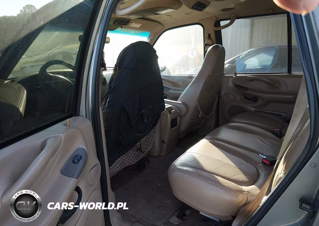 1999 Ford Expedition Eddie Bauer-Xlt VIN:1FMRU1763XLB07270 - 8