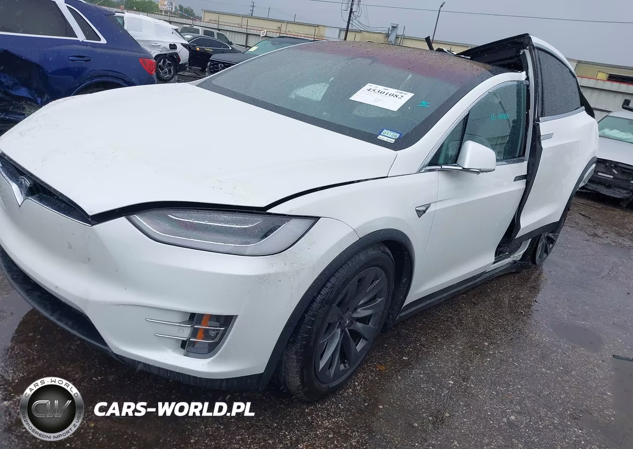 2017 Tesla Model X VIN:5YJXCBE20HF077069 - 2