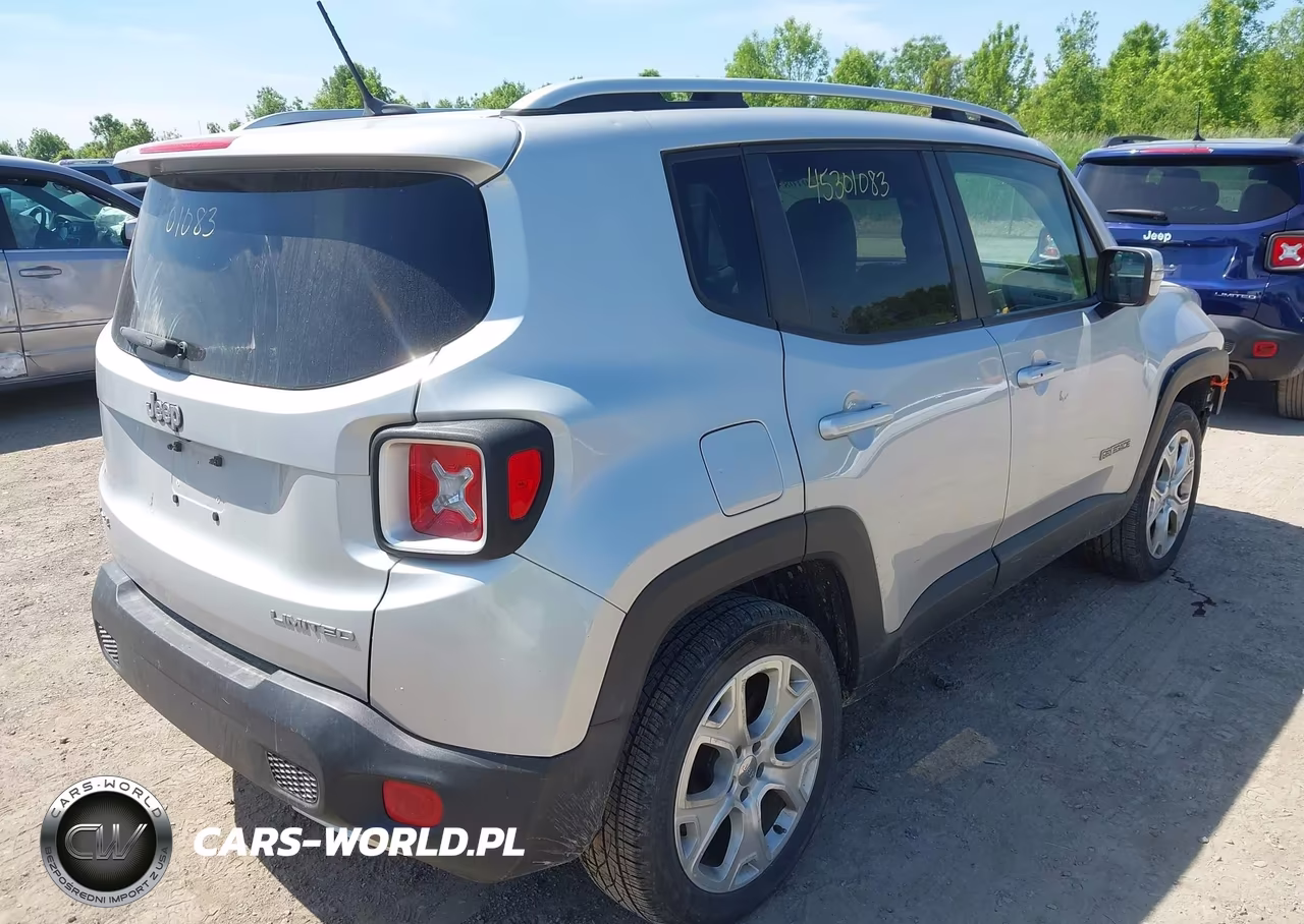 2015 Jeep Renegade Limited VIN:ZACCJBDT8FPC05482 - 4