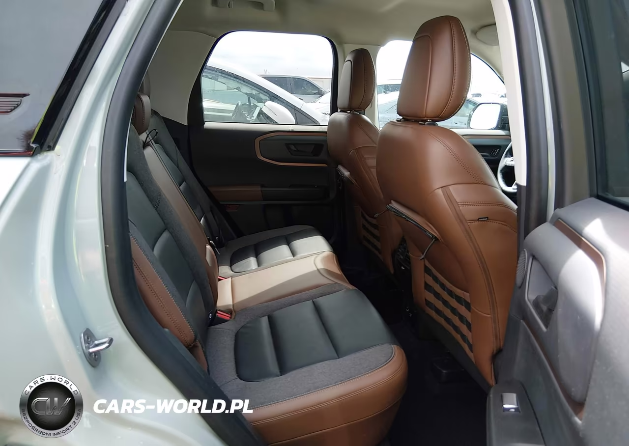 2022 Ford Bronco Sport Outer Banks VIN:3FMCR9C60NRD88406 - 8