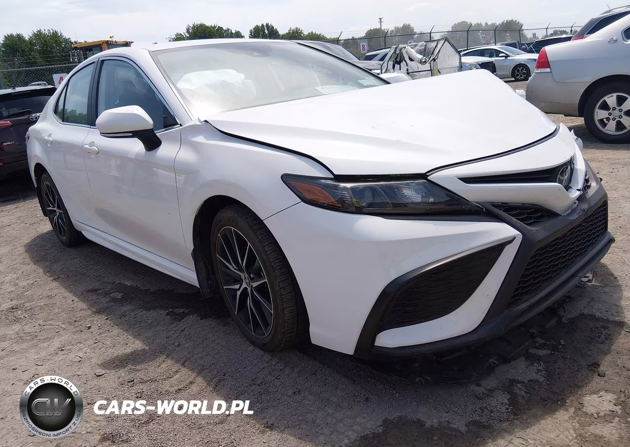 2024 Toyota Camry Se – zdjęcie 1 z 17