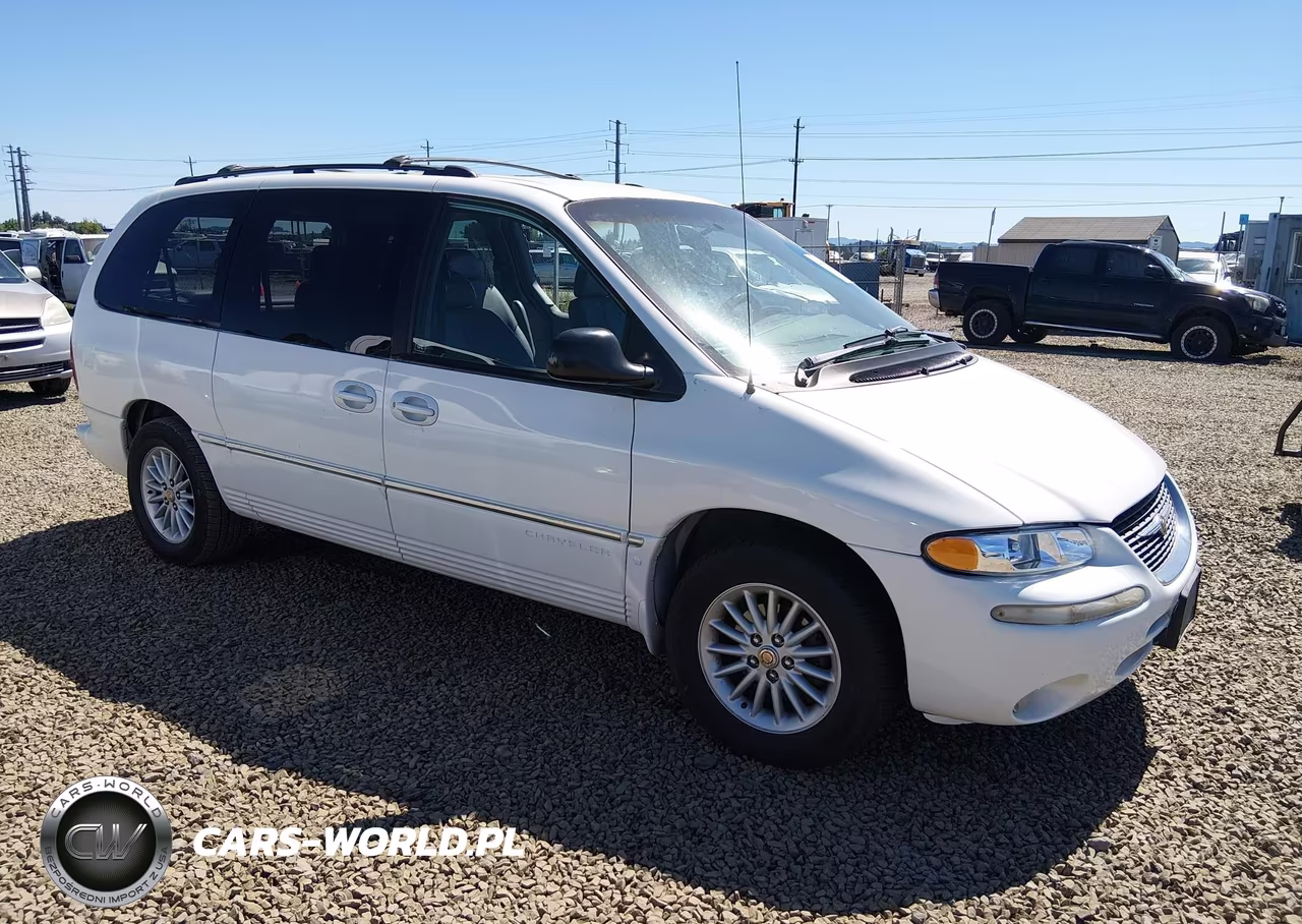 2000 Chrysler Town & Country Lxi