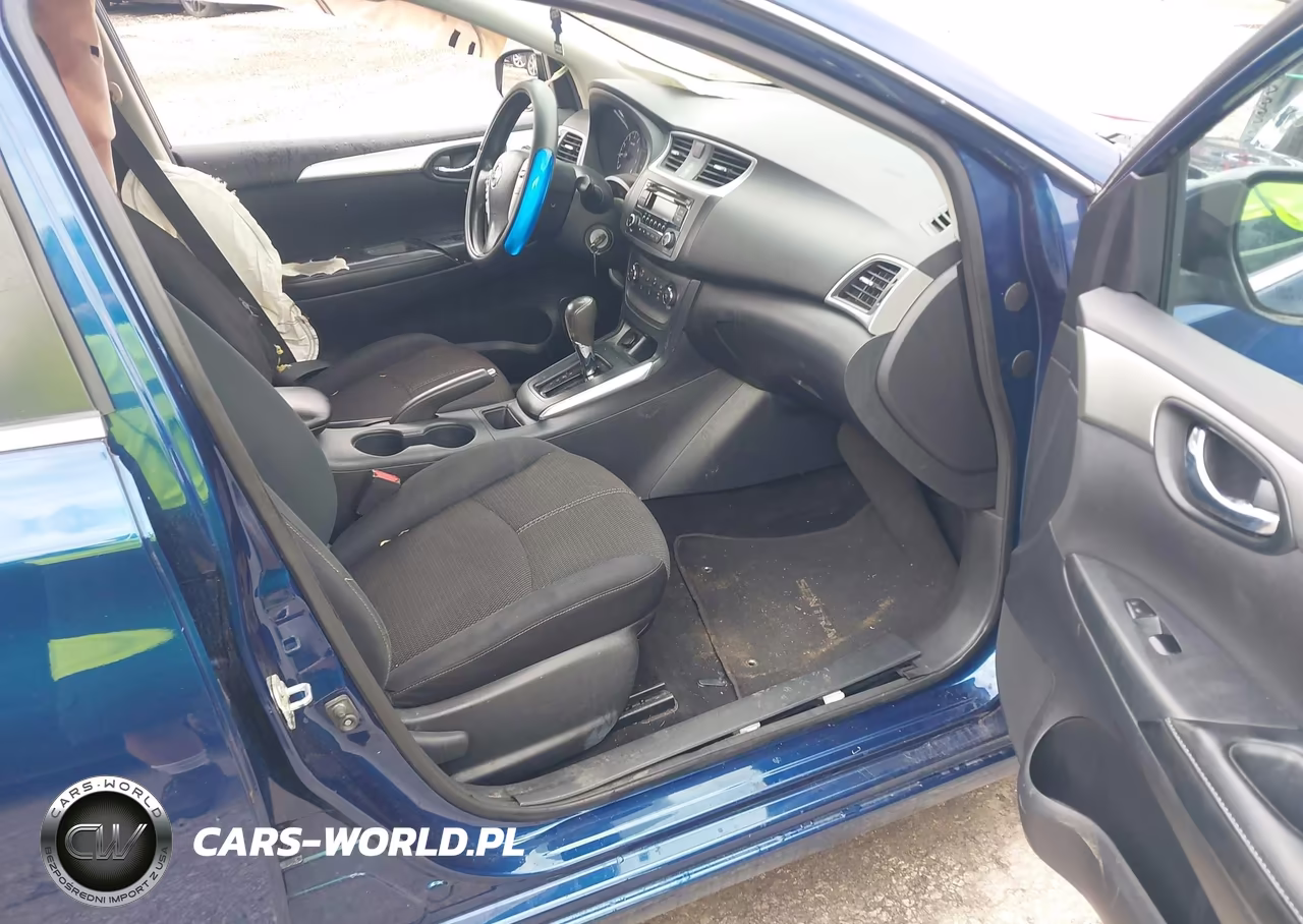 2017 Nissan Sentra S VIN:3N1AB7AP6HY313612 - 5