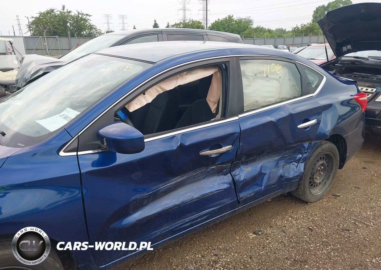 2017 Nissan Sentra S VIN:3N1AB7AP6HY313612 - 6