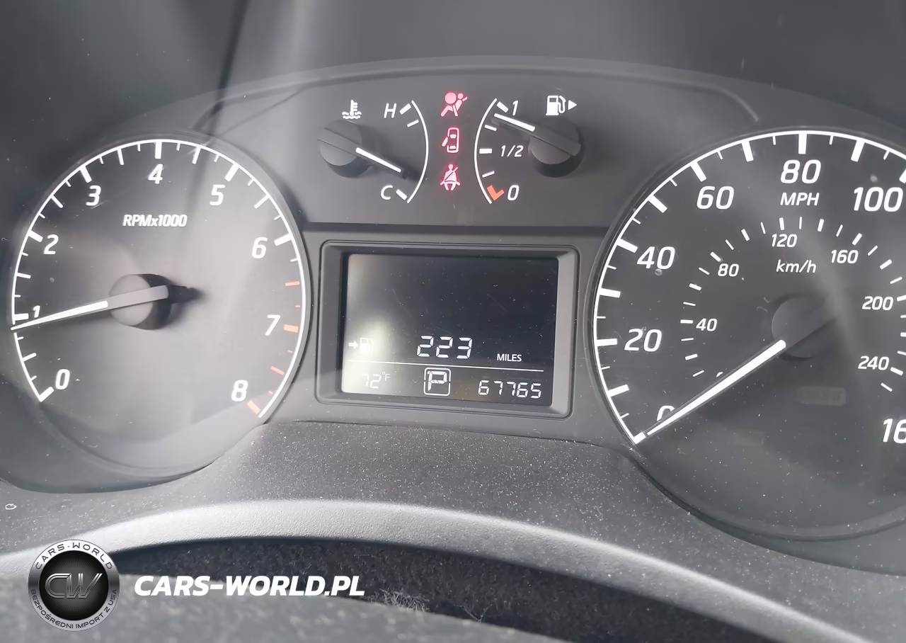 2017 Nissan Sentra S VIN:3N1AB7AP6HY313612 - 7