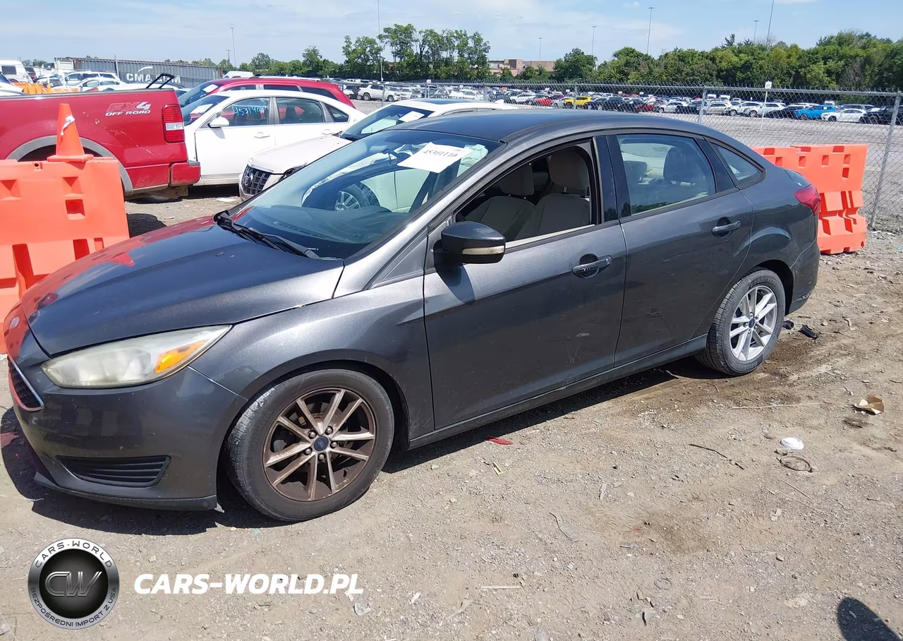 2015 Ford Focus Se VIN:1FADP3F28FL336998 - 2