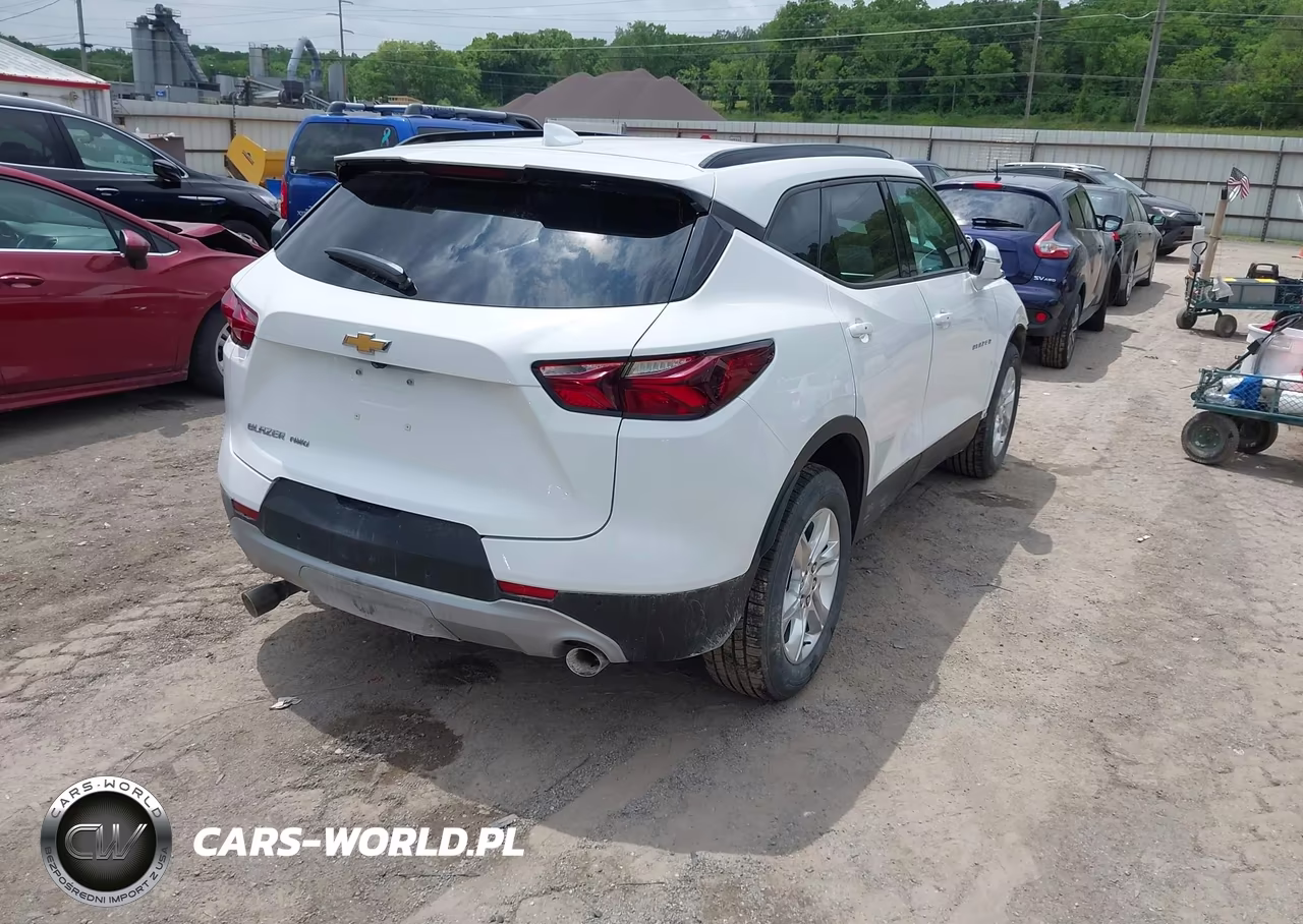 2021 Chevrolet Blazer Awd 2Lt VIN:3GNKBHRS9MS564628 - 4
