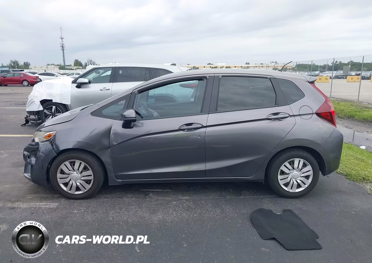 2016 Honda Fit Lx VIN:JHMGK5H52GS014467 - 14