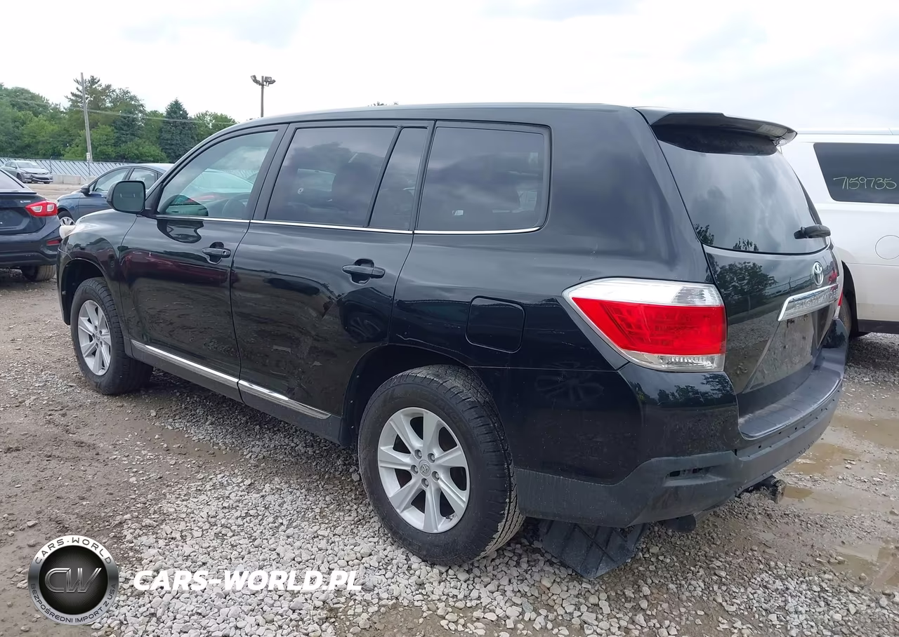 2013 Toyota Highlander Base V6 VIN:5TDZK3EH9DS128970 - 3