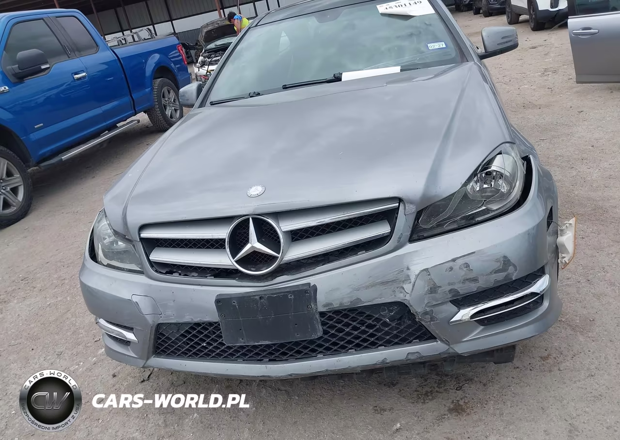 2013 Mercedes-Benz C 250 VIN:WDDGJ4HB7DG048879 - 12
