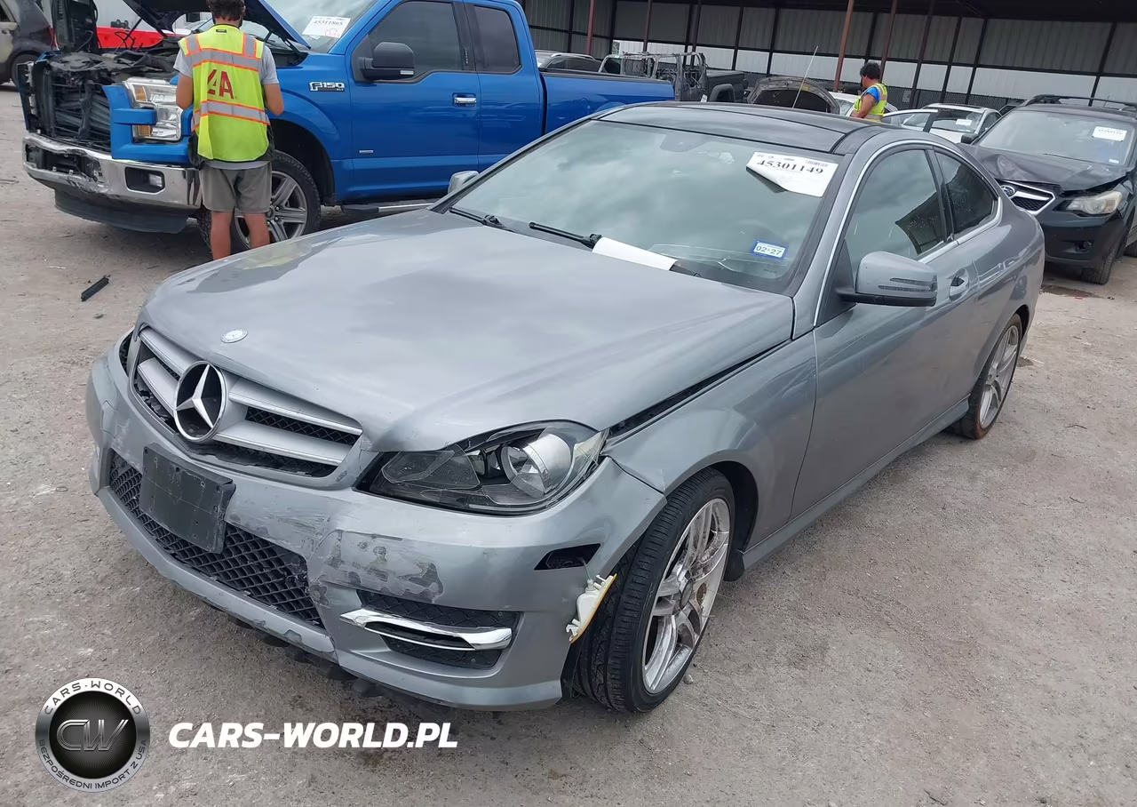 2013 Mercedes-Benz C 250 VIN:WDDGJ4HB7DG048879 - 2
