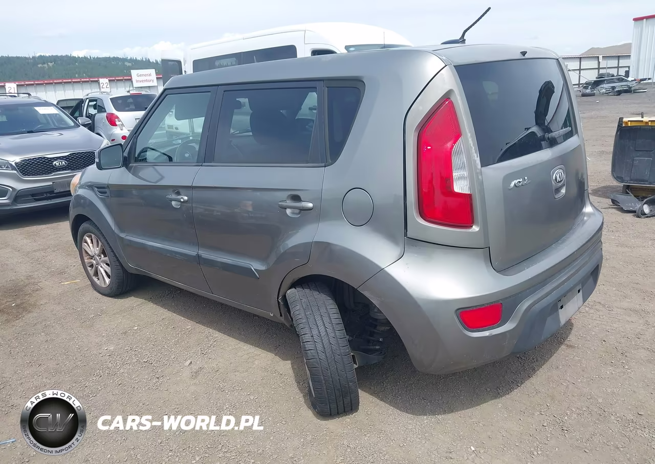 2013 Kia Soul + VIN:KNDJT2A68D7510054 - 3