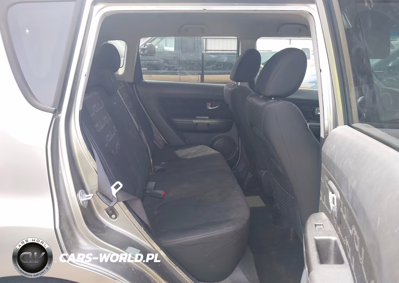 2013 Kia Soul + VIN:KNDJT2A68D7510054 - 8