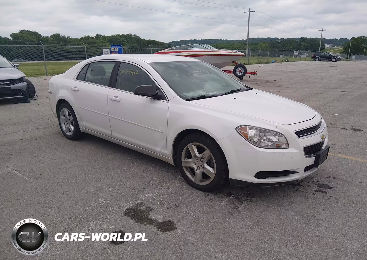 2011 Chevrolet Malibu Ls – zdjęcie 1 z 16