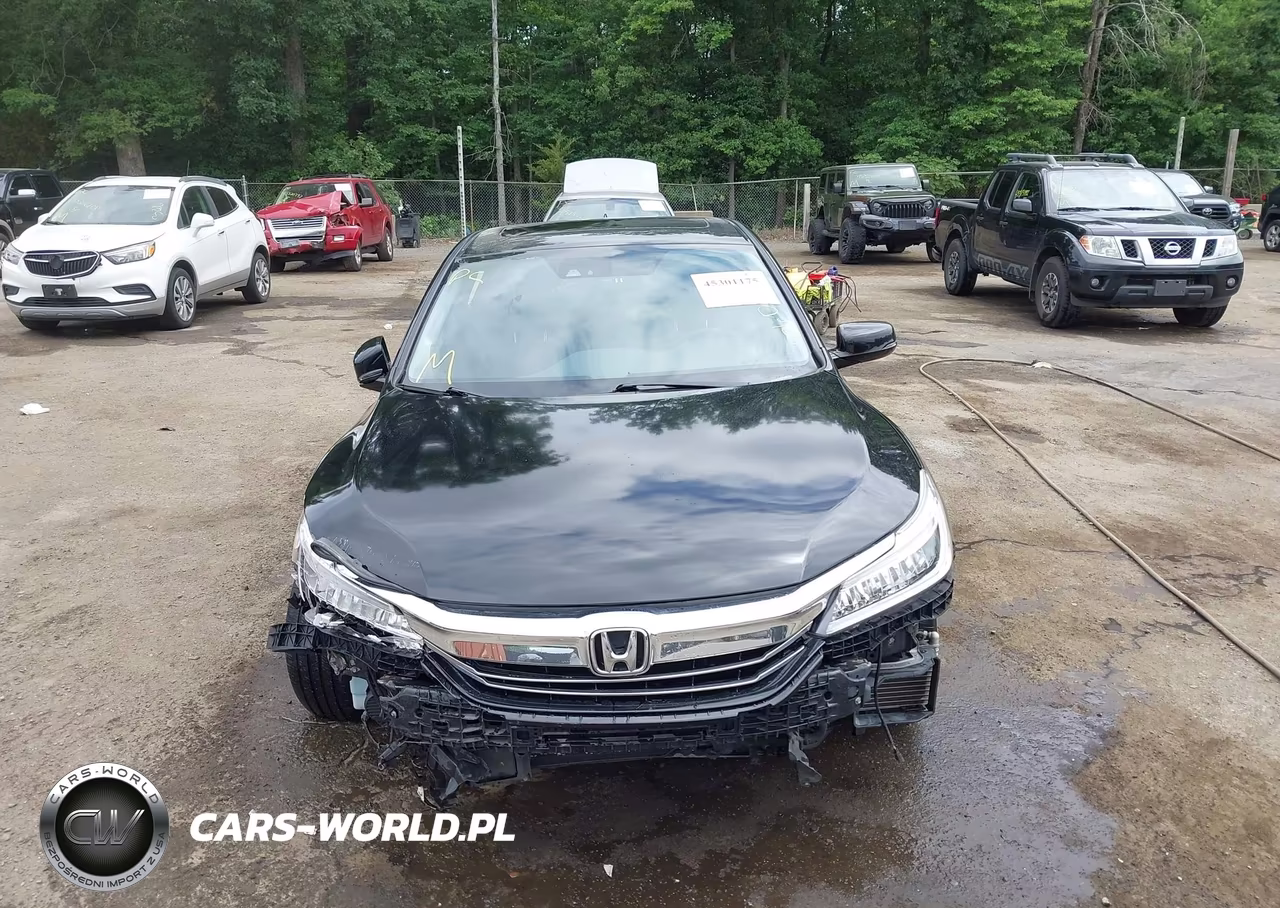 2017 Honda Accord Hybrid Touring VIN:JHMCR6F70HC000308 - 12