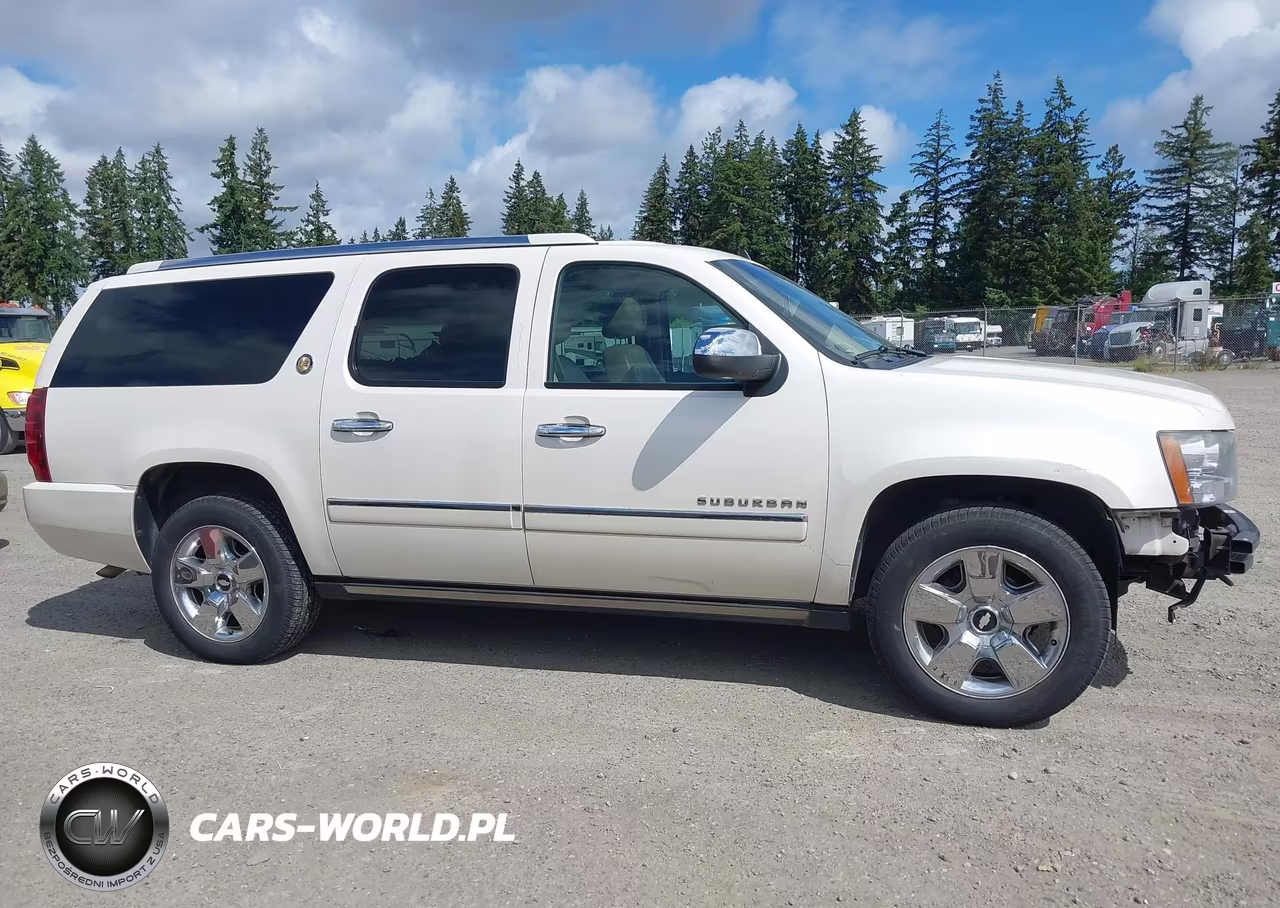2010 Chevrolet Suburban 1500 Ltz VIN:1GNUKKE35AR271800 - 14