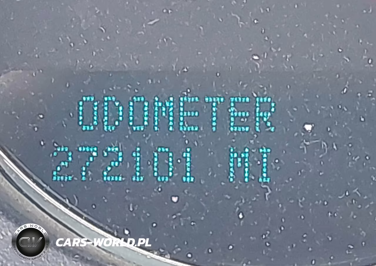 2010 Chevrolet Suburban 1500 Ltz VIN:1GNUKKE35AR271800 - 16