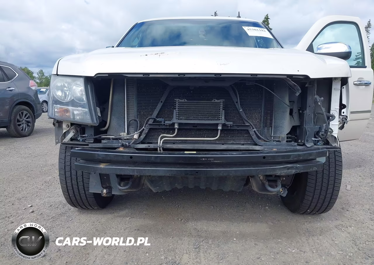 2010 Chevrolet Suburban 1500 Ltz VIN:1GNUKKE35AR271800 - 6