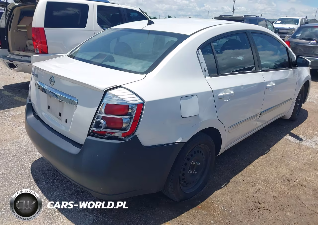 2010 Nissan Sentra 2.0S VIN:3N1AB6AP4AL645920 - 4