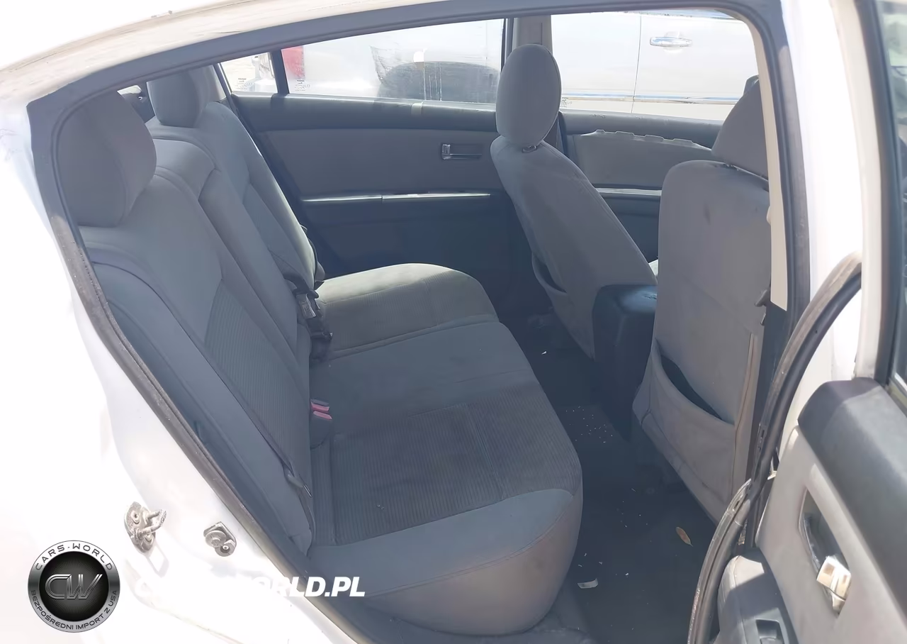2010 Nissan Sentra 2.0S VIN:3N1AB6AP4AL645920 - 8