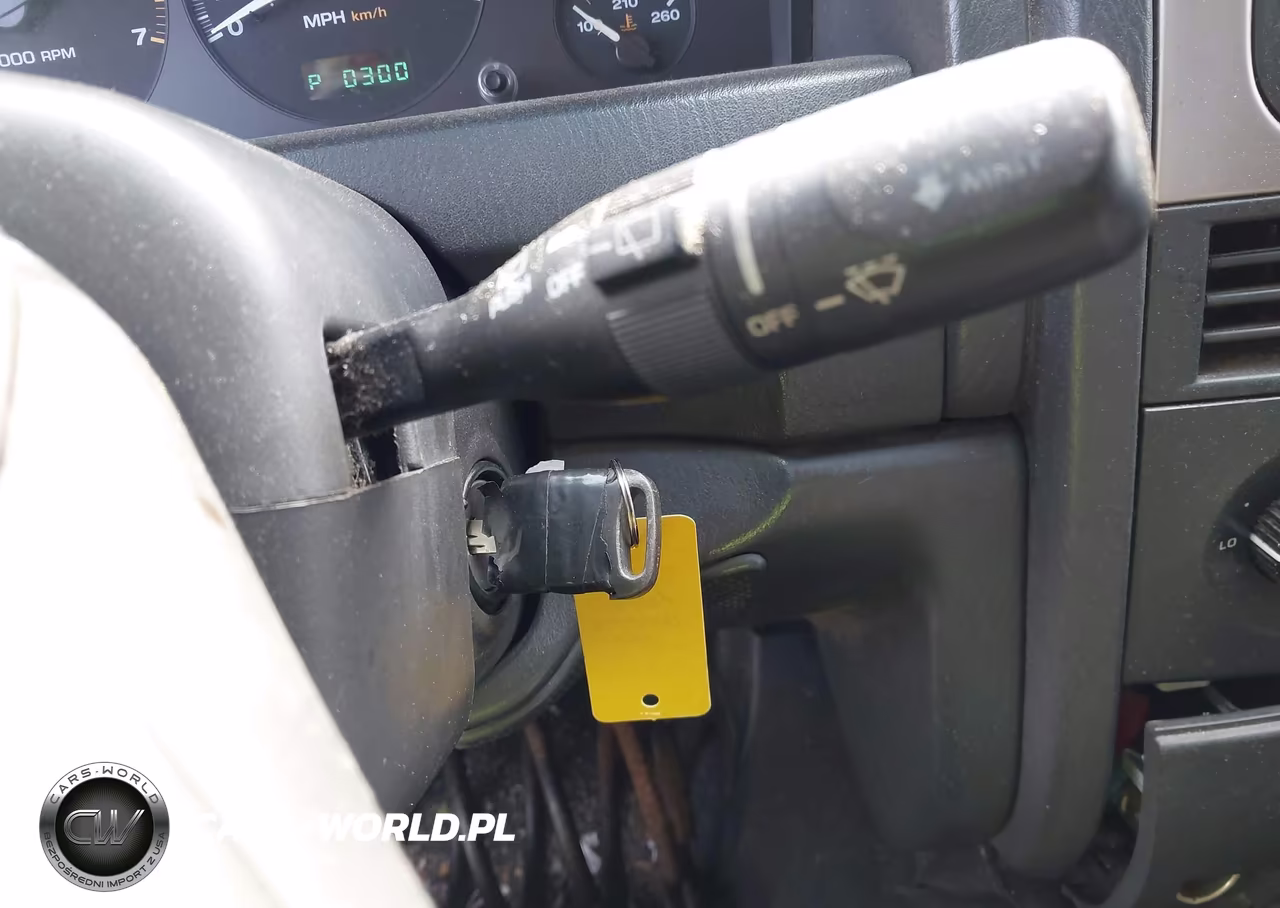 2002 Jeep Grand Cherokee Laredo VIN:1J4GW48SX2C174633 - 11