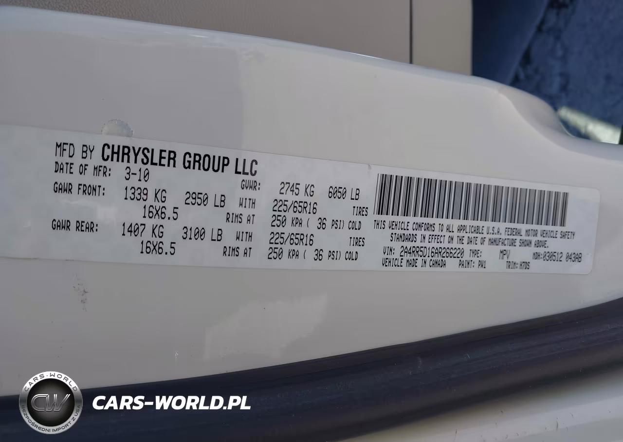 2010 Chrysler Town & Country Touring VIN:2A4RR5D16AR266220 - 9