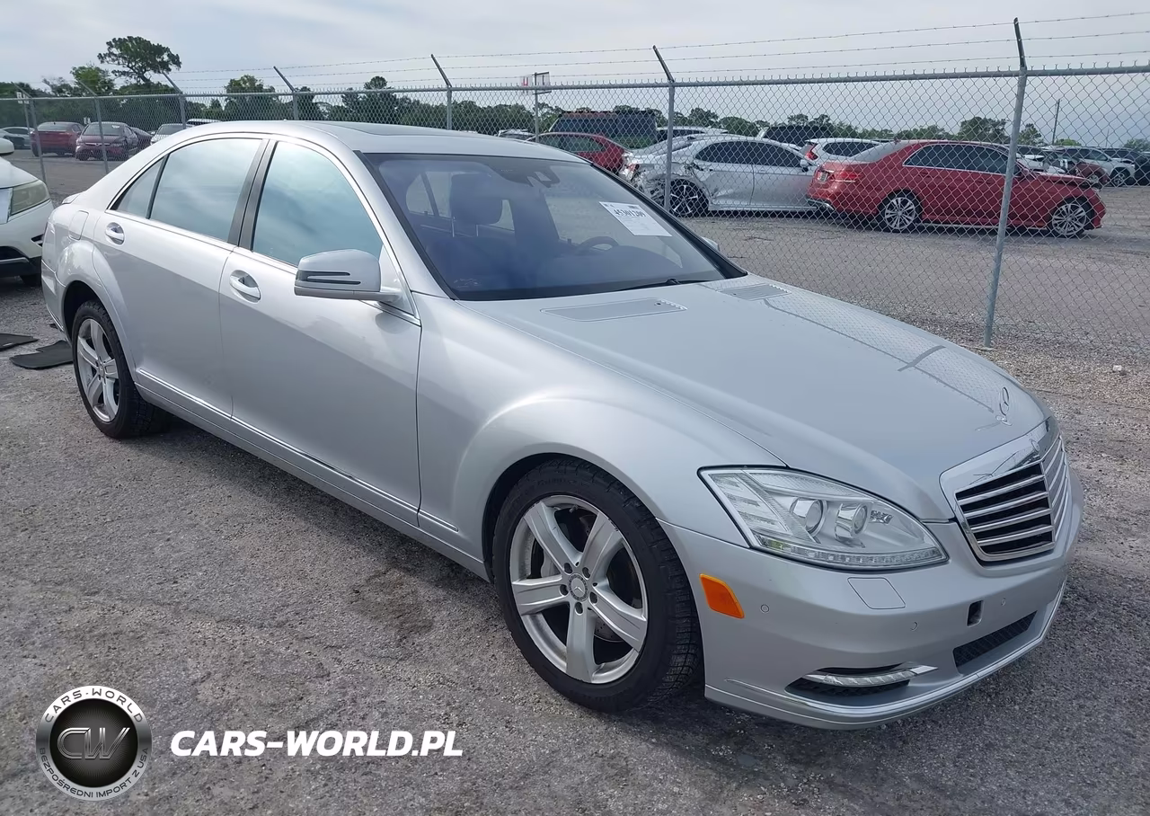 2010 Mercedes-Benz S 550 4Matic