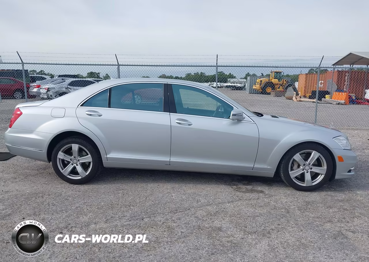 2010 Mercedes-Benz S 550 4Matic VIN:WDDNG8GB0AA315809 - 13