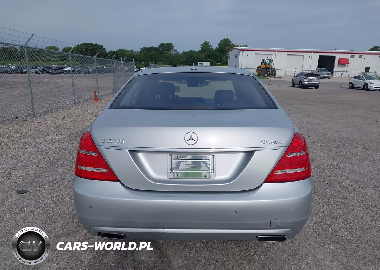 2010 Mercedes-Benz S 550 4Matic VIN:WDDNG8GB0AA315809 - 16