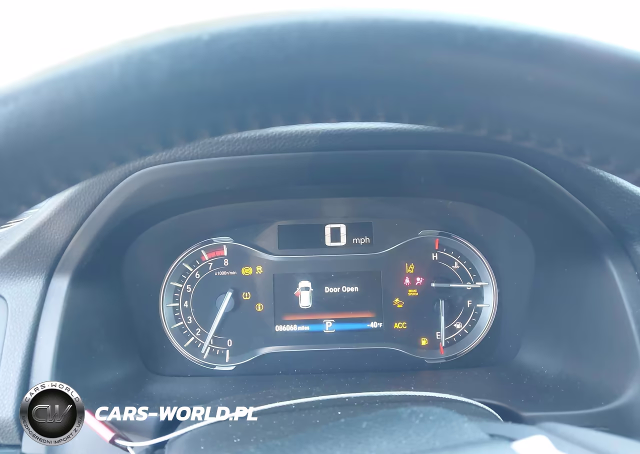2018 Honda Pilot Touring VIN:5FNYF6H94JB003476 - 7