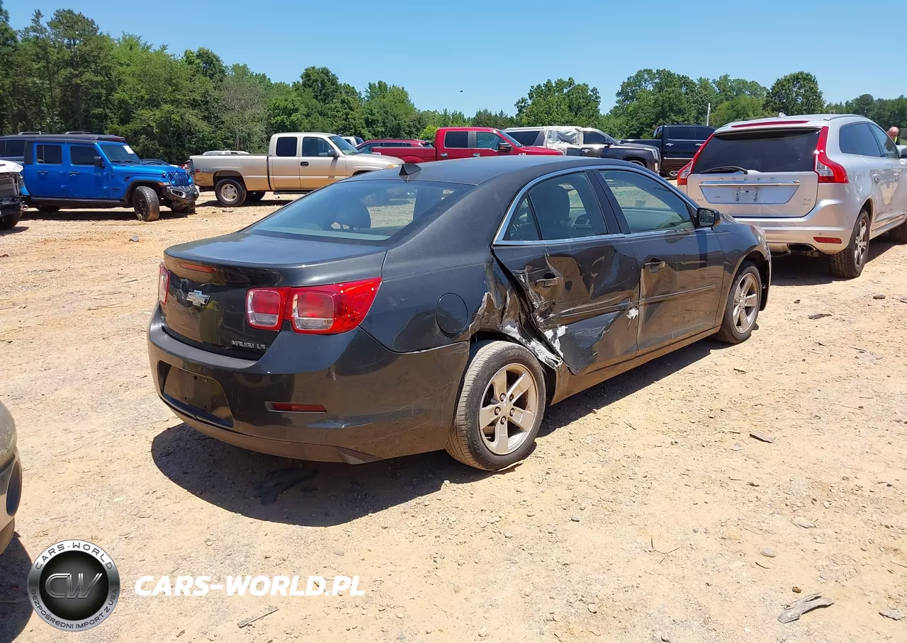 2014 Chevrolet Malibu 1Ls VIN:1G11B5SL0EF250645 - 4