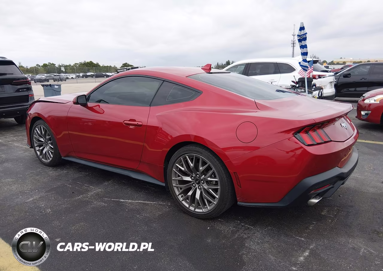 2024 Ford Mustang Ecoboost Premium Fastback VIN:1FA6P8TH3R5133072 - 3