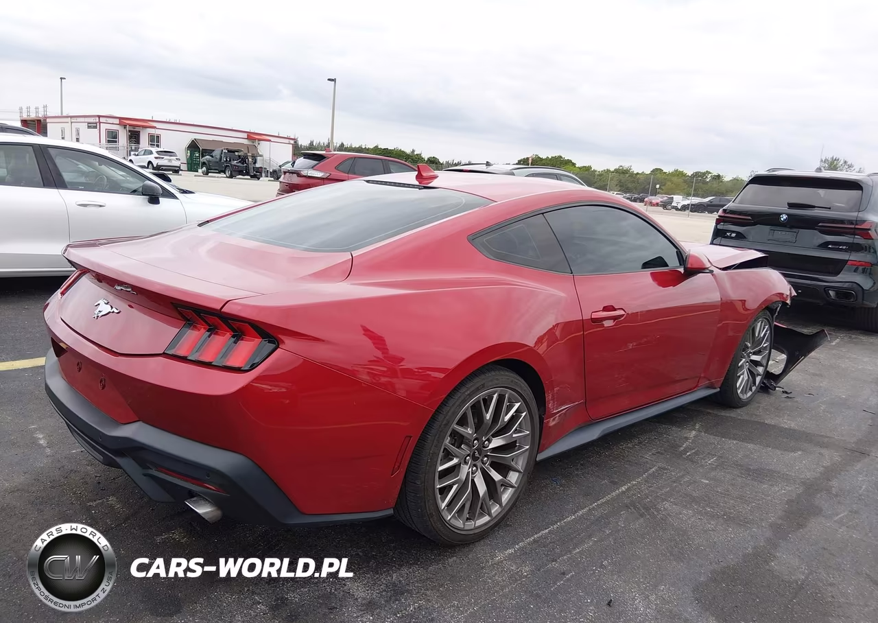 2024 Ford Mustang Ecoboost Premium Fastback VIN:1FA6P8TH3R5133072 - 4